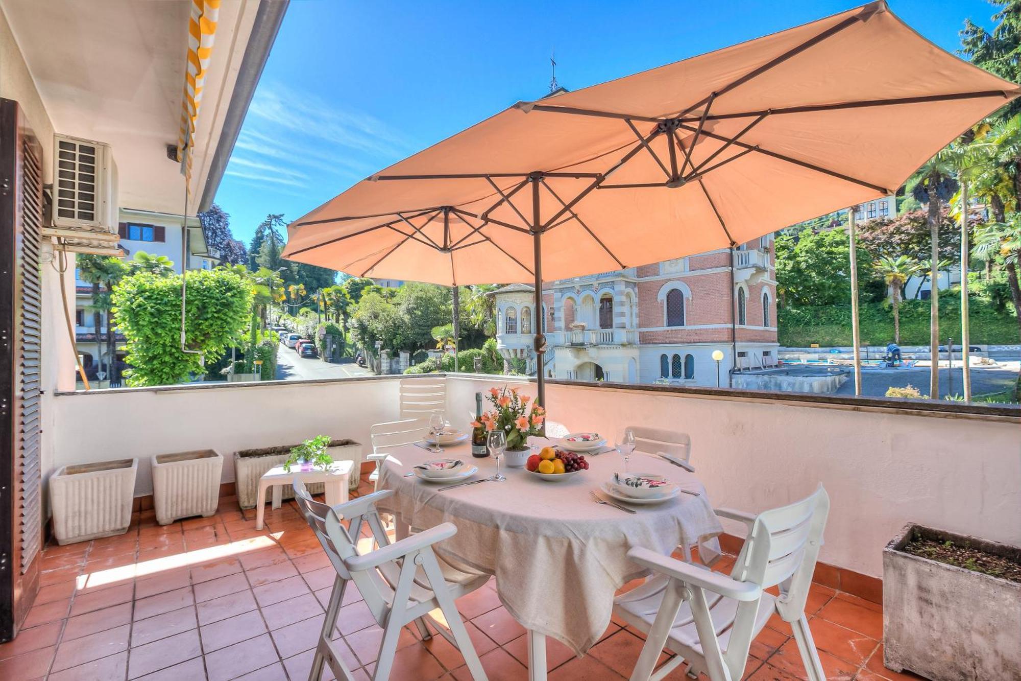 Appartamento Gaya Stresa Center - Happy Rentals Eksteriør bilde