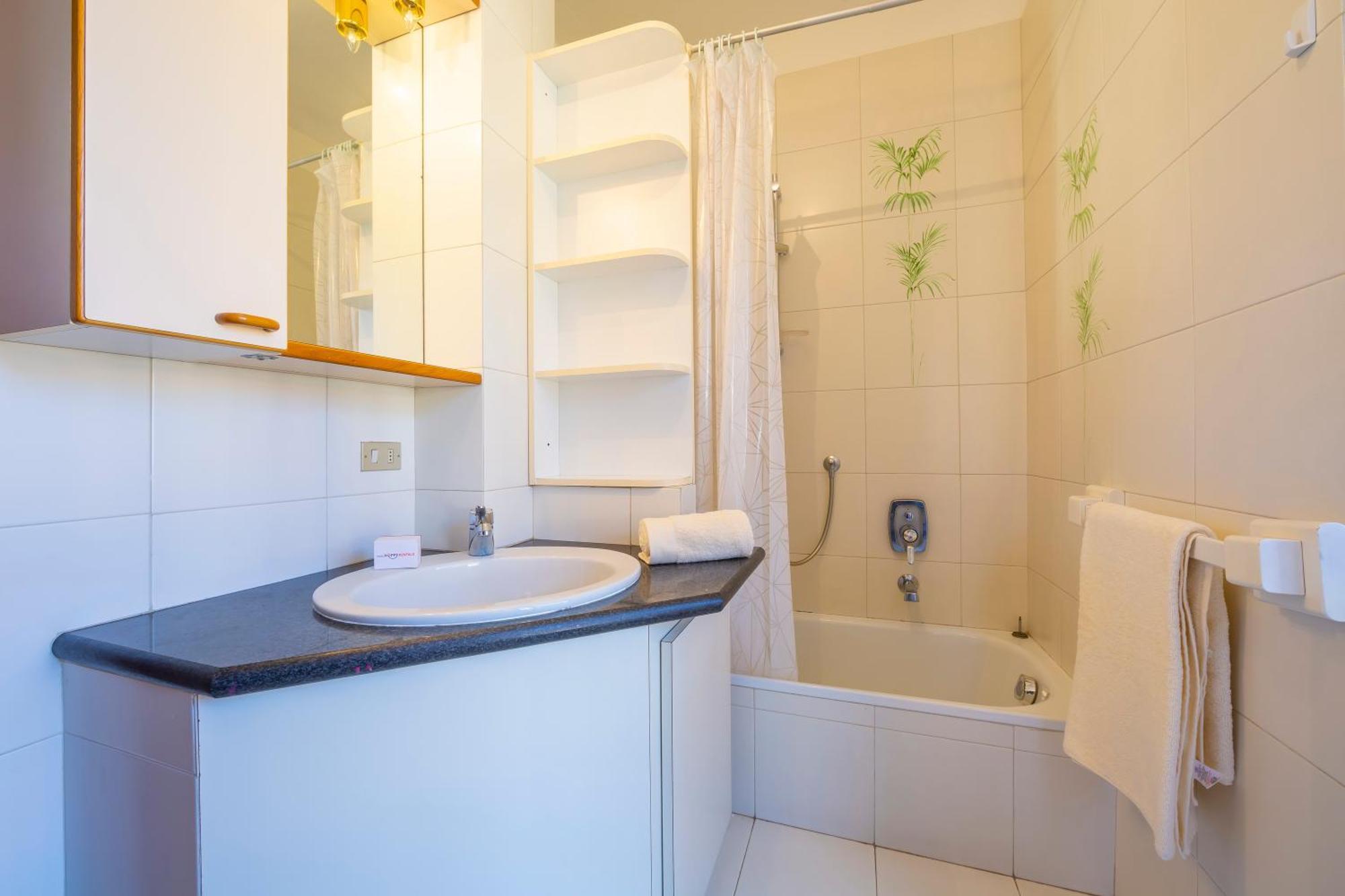 Appartamento Gaya Stresa Center - Happy Rentals Eksteriør bilde