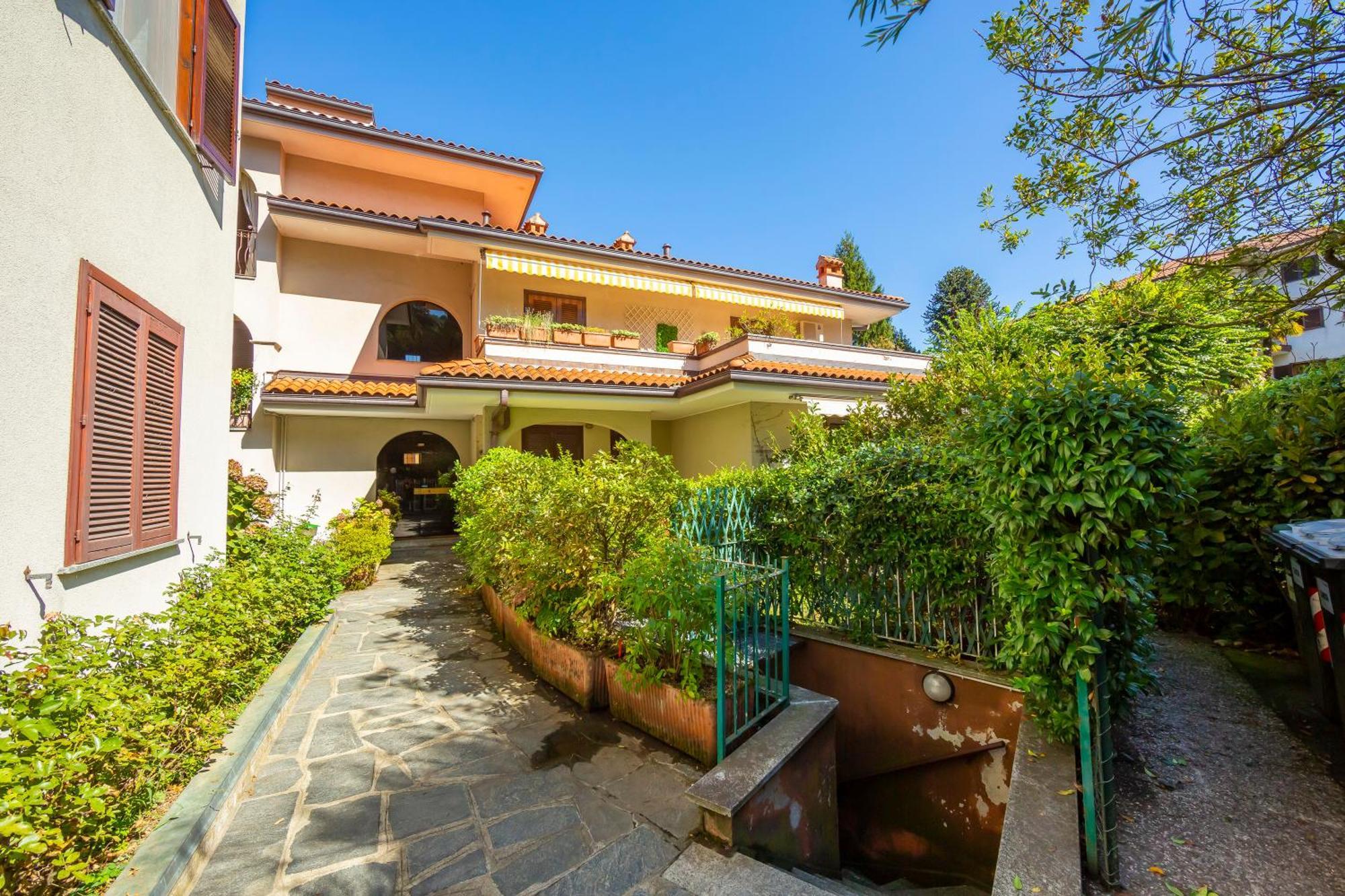 Appartamento Gaya Stresa Center - Happy Rentals Eksteriør bilde