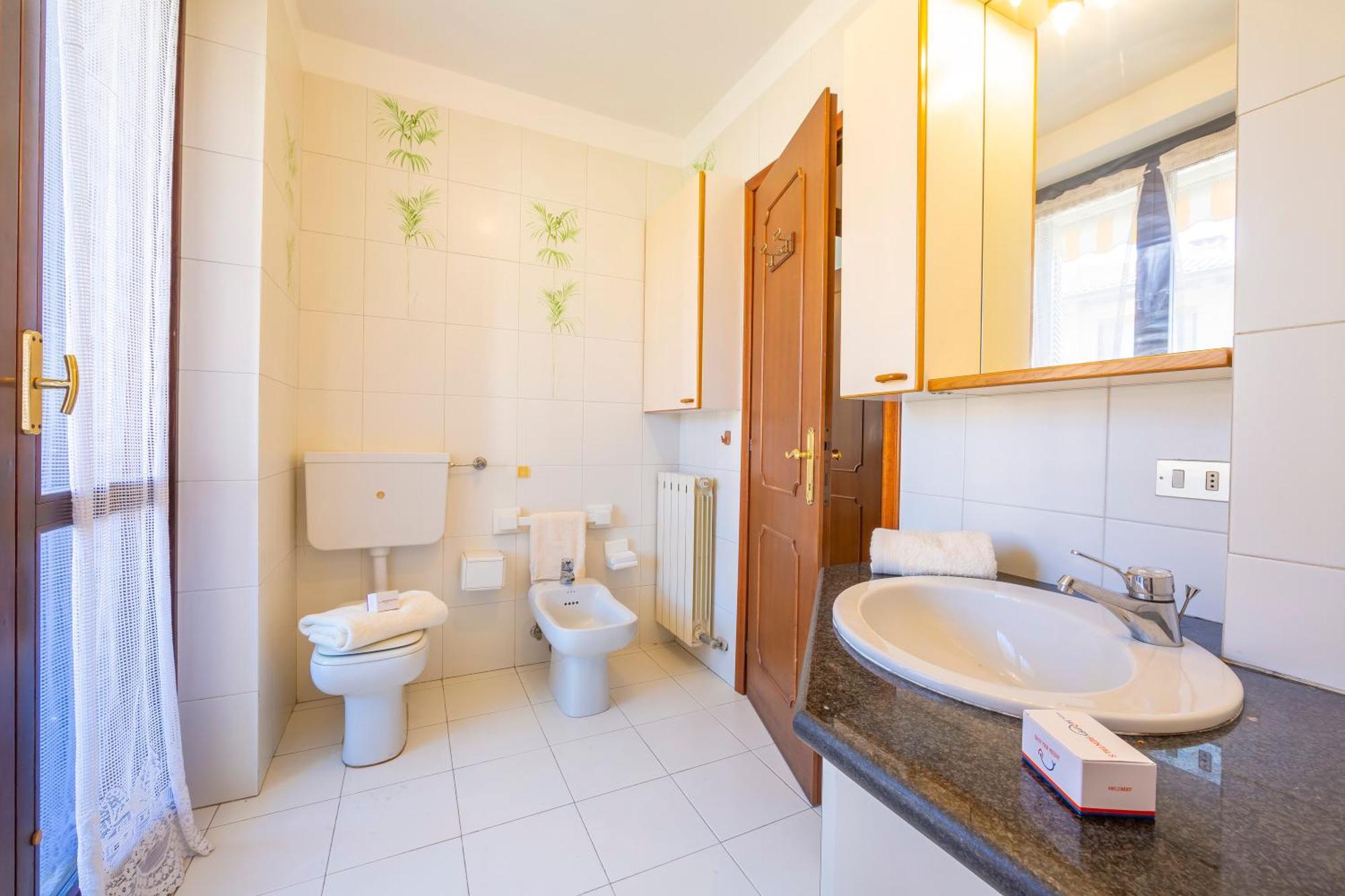 Appartamento Gaya Stresa Center - Happy Rentals Eksteriør bilde