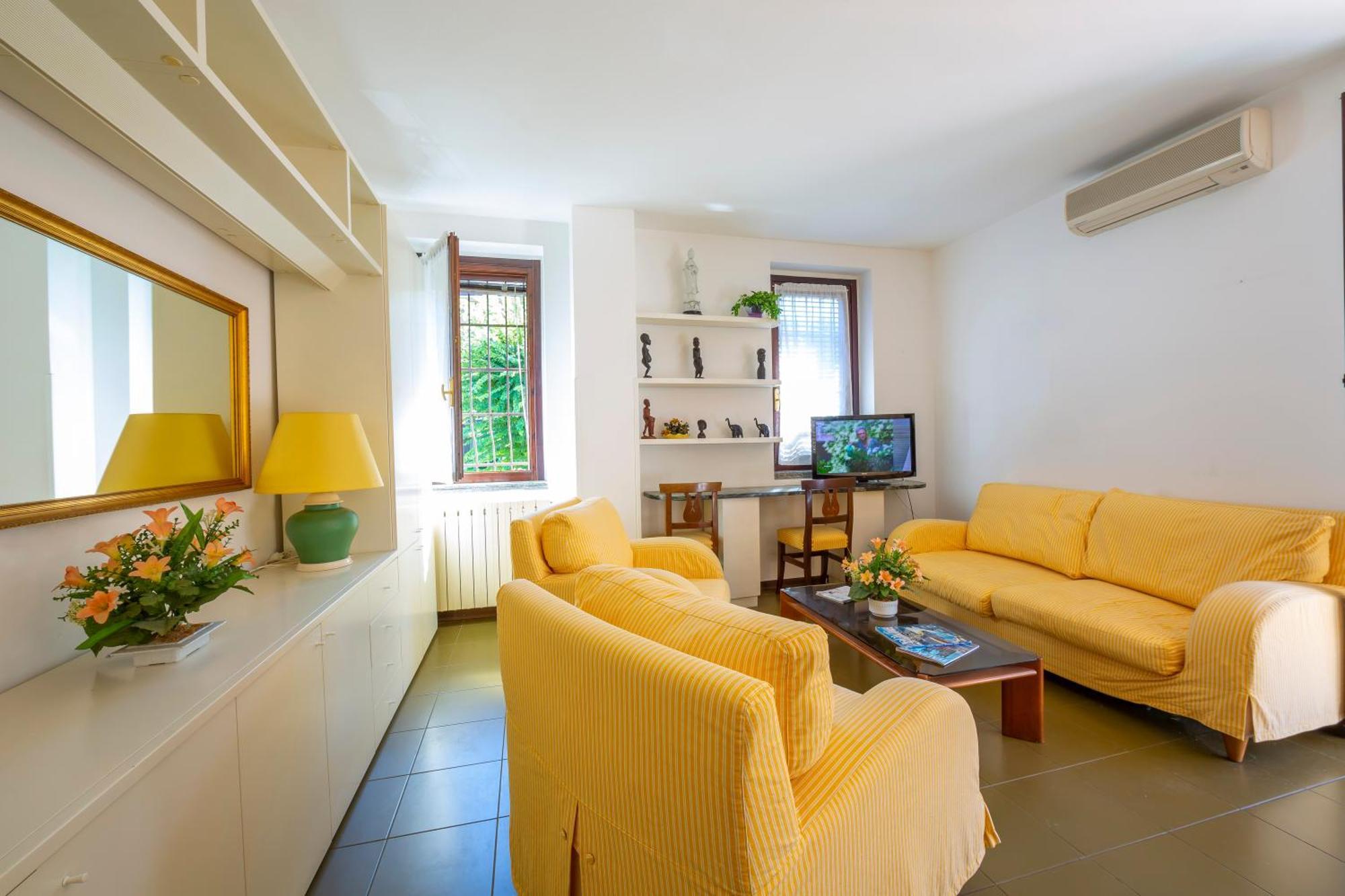 Appartamento Gaya Stresa Center - Happy Rentals Eksteriør bilde